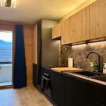 Alpine Mood - Vue - Balcon - Parking Uvernet-Fours